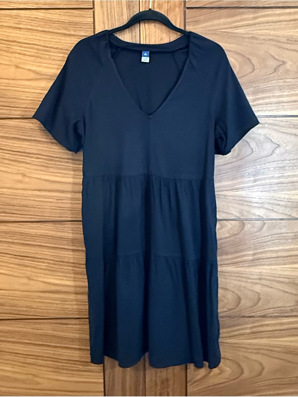 Old Navy Black Tiered Swing Dress V-Neck Short Sleeve Pockets Small Tall